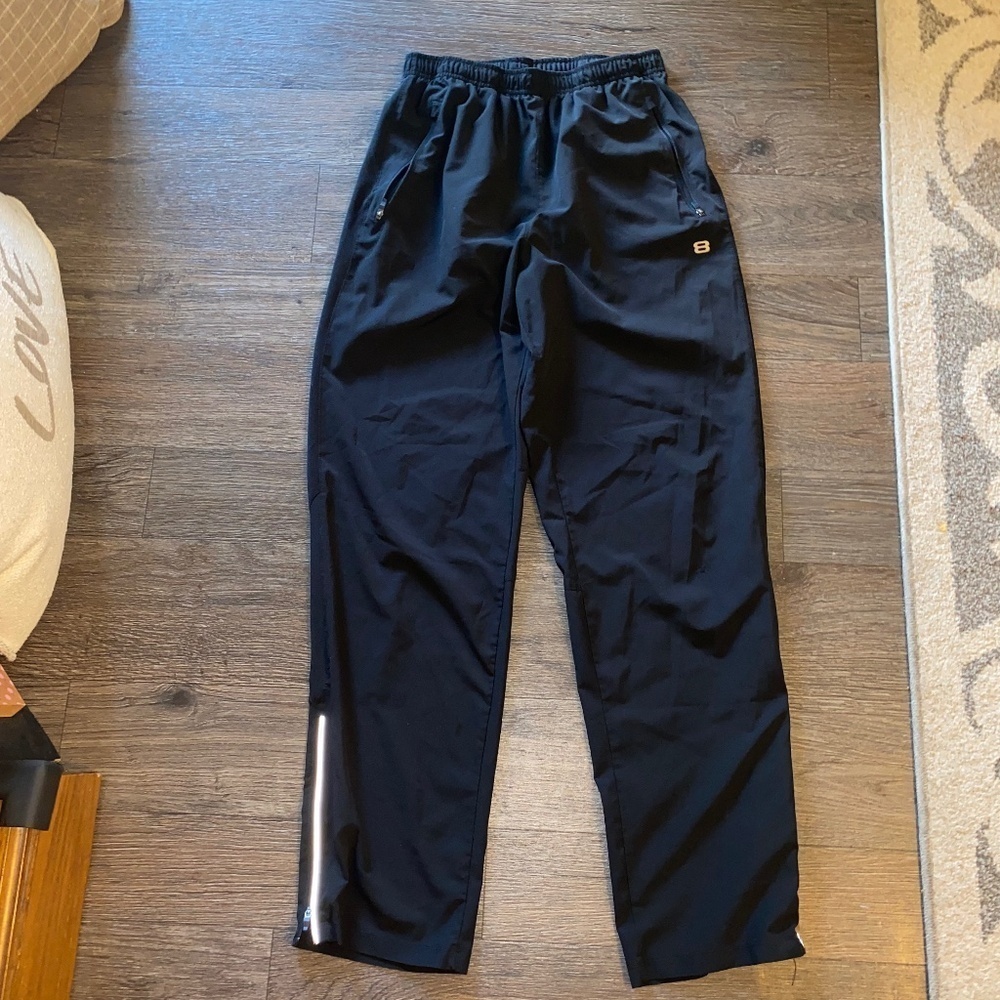 Layer 8 men’s small joggers excellent condition